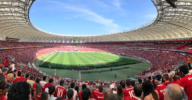 佳表现
